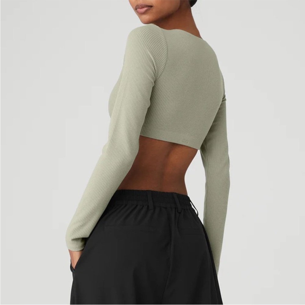 Alo Yoga Ribbed Define Long Sleeve - Picture 3 of 7